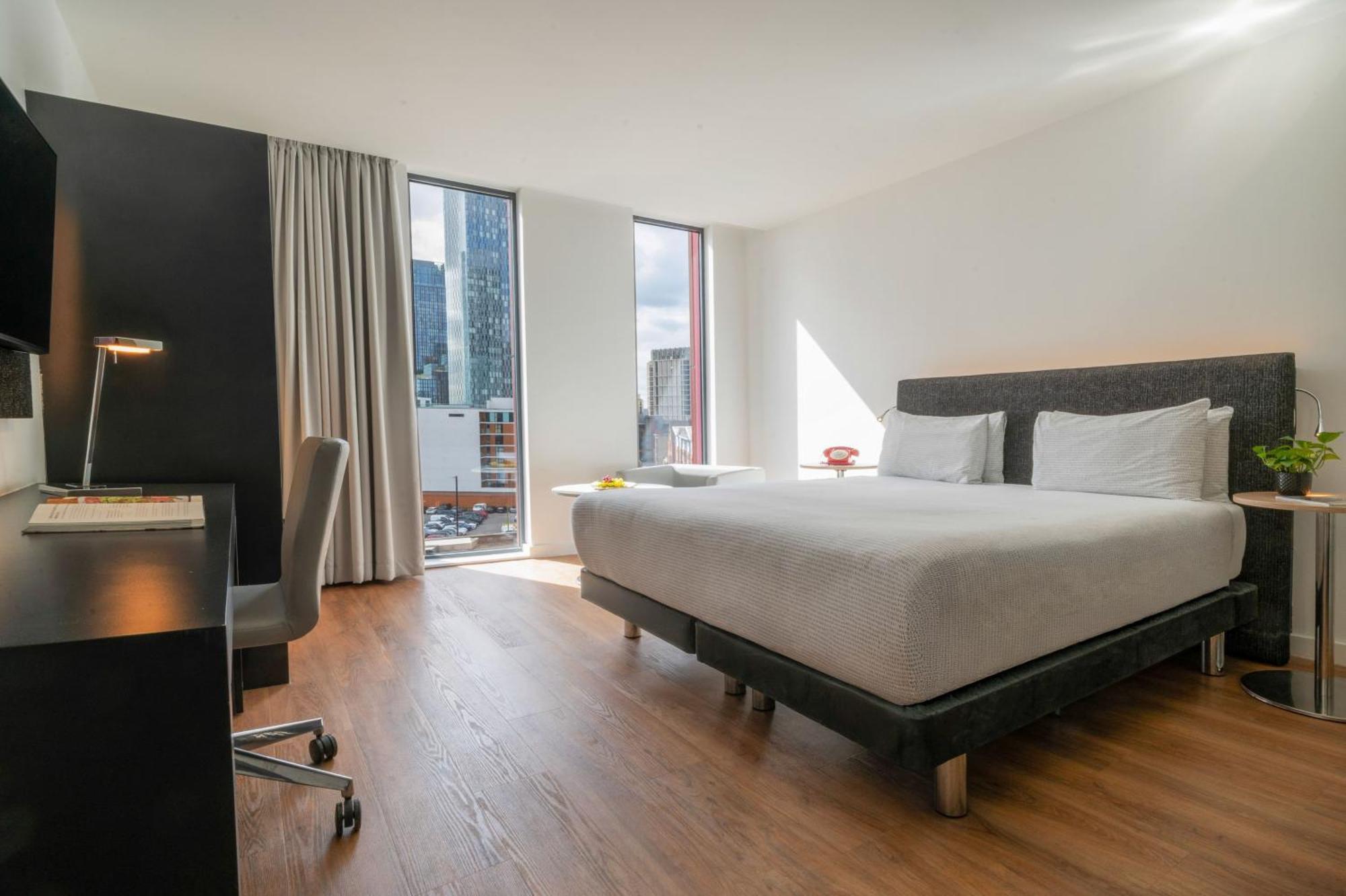 Zimmer The INNSiDE mit Kingsize-Bett