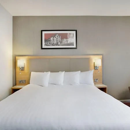 Leonardo Hotel Manchester Central-3
